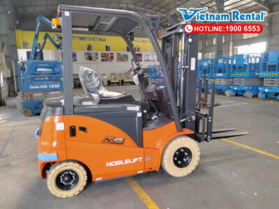 xe nang hang noblelift 11